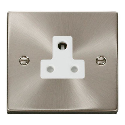 Click Scolmore Click Vpsc038Wh Deco 5A Single Round Pin Socket from B&Q