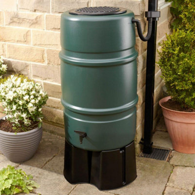 Harcostar 227 Litre Green Water Butt Kit from B&Q