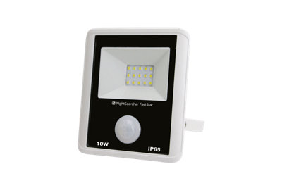 Nightsearcher Faststar 10W Slimline Ac Mains Led Security Floodlight With Pir Motion Sensor from B&Q