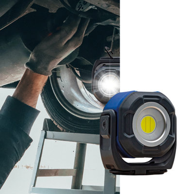 Nightsearcher Duo Star 550 Lumen CompactTwin Led Spotlight And Floodlight from B&Q