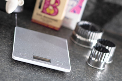 B&Q -  Professional Grey Speckled Digital Kitchen Scales