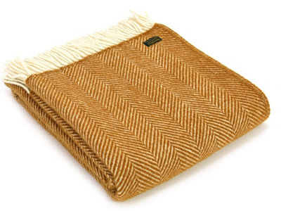B&Q -  Fishbone Mustard 100% Wool Throw - Image 4