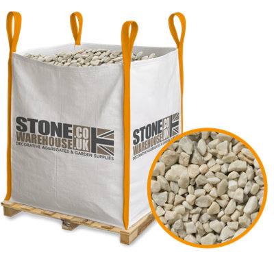 Stone Warehouse Polar White 20mm Chippings Bulk Bag 800Kg DrivewaysFootpathsBordersRaised Beds from B&Q