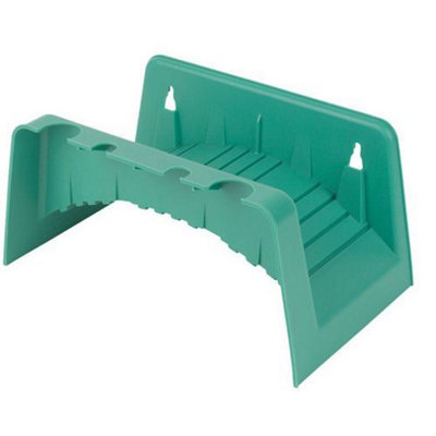 Winster Garden Hose Reel Pipe Hanger Outdoor Wall Mounted Hose Storage Tidy 30M Hang01 from B&Q