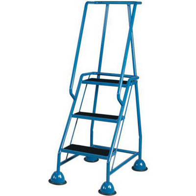 Warehouse Step Ladder Access Platform 3 Tread Blue from B&Q