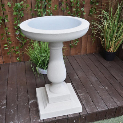 Sandstone Bird Bath With Round Bowl  Abb2 from B&Q