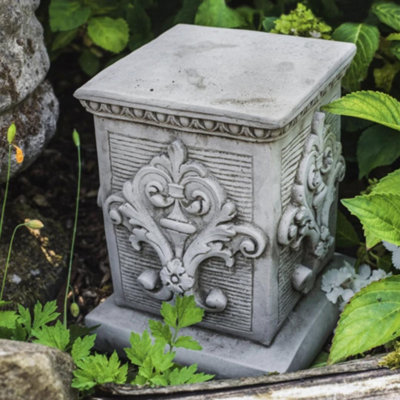 B&Q -  Fancy Square Plinth Statuary Pedestal