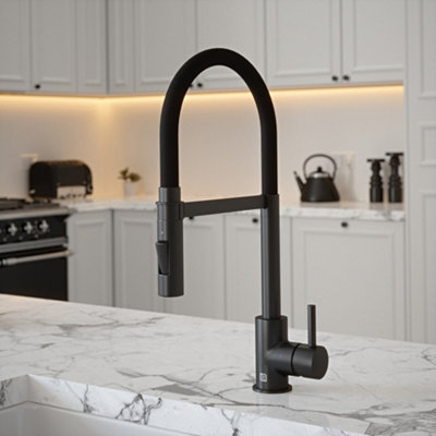 B&Q -  Matt Black Mixer Spray Tap With Black Tube