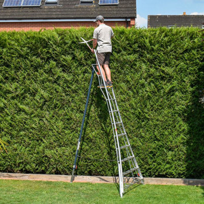 Henchman Fully Adjustable Tripod Ladder3.6M from B&Q