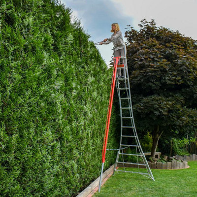Henchman Tripod Ladder Pro4.2M from B&Q