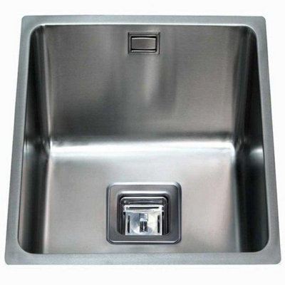 Cda Unisex Silver Stainless Steel Undermount Kitchen Sink 3/4 Bowl In Size 5 - Image 2