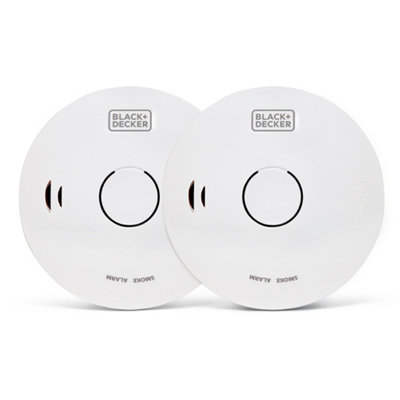 B&Q -  Black + Decker Smoke Alarm 2 Pack. 10 Year Sealed Lithium Battery Life. Optical Sensor.