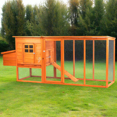 Kct Barcelona Deluxe 8Ft Extra Large Chicken Coop With Run from B&Q