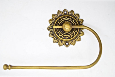 The Foundryman Flower Design Brass Toilet Roll Holder from B&Q