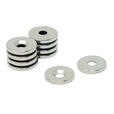 N42 Neodymium Countersunk Magnet 15mm Dia X 2mm Thick X 4.2mm Countersunk1.7Kg PullSouthPack Of 2 from B&Q