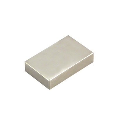 N42 Neodymium Magnet For ArtsCraftsModel MakingDiyHobbiesOfficeAnd Home46mm X 30mm X 10mm Thick32Kg Pull from B&Q