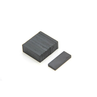 Y30Bh Ferrite Magnet For ArtsCraftsModel MakingHobbiesOffice & Home25mm X 10mm X 3mm Thick0.44Kg Pull from B&Q