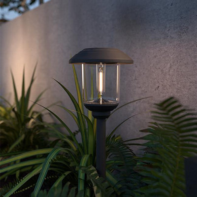 The Solar Centre Grace Premium Solar Garden Light from B&Q