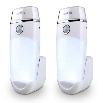 Xtralite Nitesafe Duo + Rechargeable Nightlight And Torch With 4 Function Led Night Light / WorkTwin Bundle from B&Q