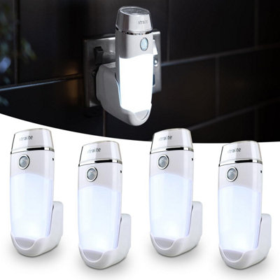 Xtralite Nitesafe Duo + Rechargeable Nightlight And Torch With 4 Function Led Night Light / WorkFour Pack from B&Q