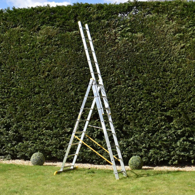 Trade Master Pro 8-Rung 3 Section Combination Ladder