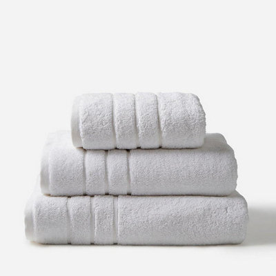 Allure Bath Fashions Hotel Luxury Heavweight Hand TowelWhite from B&Q
