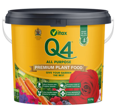 Vitax Q4 All-Purpose Pelleted Fertiliser 4.5Kg from B&Q