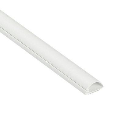 B&Q -  White Semi-Circle Decorative Trunking (H) 20mm X (W) 10mm (H)20mm (W)10mm