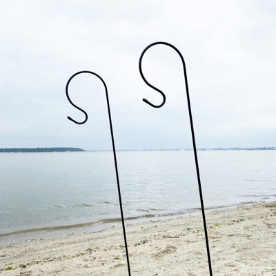 Selections 2 X Shepherds Crook Black Metal Garden Border Hooks (1.5M) from B&Q