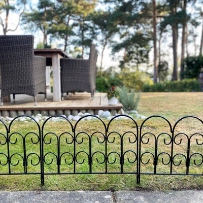 Selections Black Richmond Steel Garden Lawn Edging (45Cm X 41Cm) - 5 Panels 45Cm