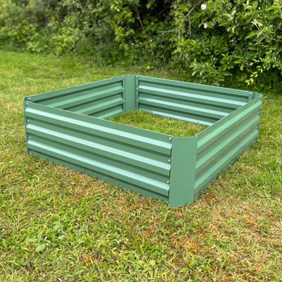 Selections Metal Raised Vegetable Bed In Green (100Cm X 100Cm X 30Cm) from B&Q