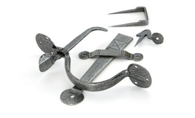 From The Anvil Pewter Medium Bean Thumblatch from B&Q