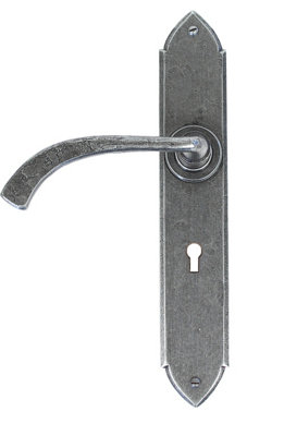 B&Q -  Pewter Gothic Curved Sprung Lever Lock Set