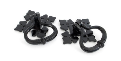 From The Anvil Black Shakespeare Ring Turn Set from B&Q