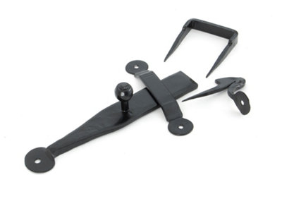 From The Anvil Latch Set Black