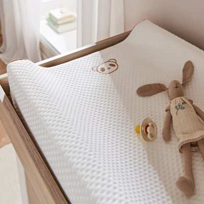 Cuddleco Bamboo Changing Mat With Anti-Roll Sides & Soft Cover from B&Q