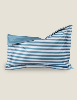 Kaikoo Stripe Xl With Reversible Back Cream/blue from B&Q