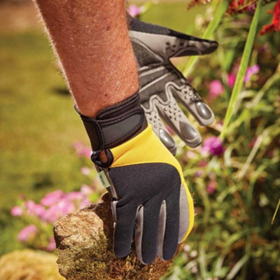 Marco Paul Yellow And Black Advanced Grip Gardening Gloves- Large from B&Q