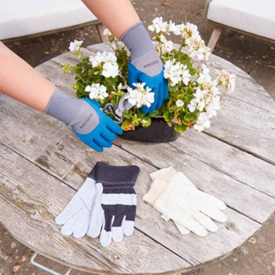 Marco Paul 3 Pack Multi-Use Gardening Gloves- Medium from B&Q