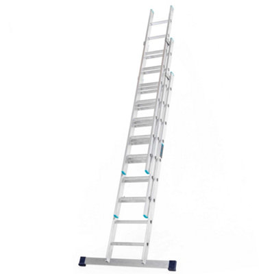 Tb Davies 2.5M Professional Triple Extension Ladder (5.5M) from B&Q