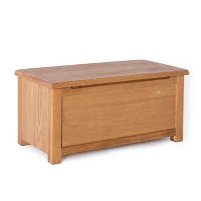 Surrey Oak Ottoman Blanket BoxFully Assembled By Roseland Furniture from B&Q