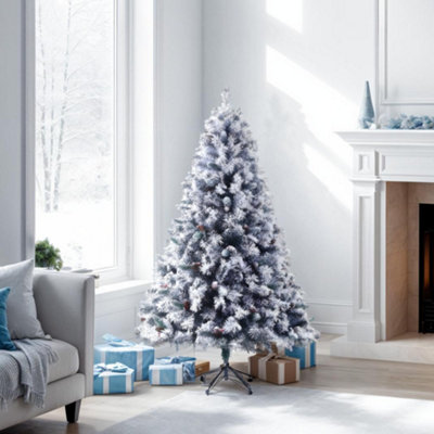 Evre Snowy Spruce Artificial Christmas Tree Pine Cone Berries 4Ft 120Cm 200 Tips4/5/6/7/8 Ft Available from B&Q