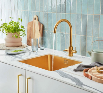 B&Q -  Loreto Mixer Tap In Artisan Brass Lor10Bb