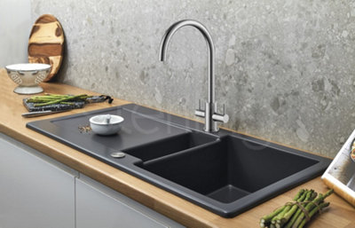 B&Q -  Loreto Mixer Tap In Brushed Nickel Lor10Bn