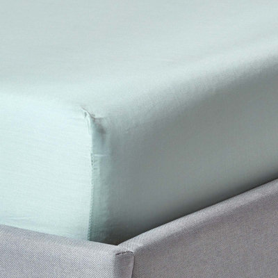Homescapes Duck Egg Organic Cotton Fitted Sheet 400 Thread Count, King Blue