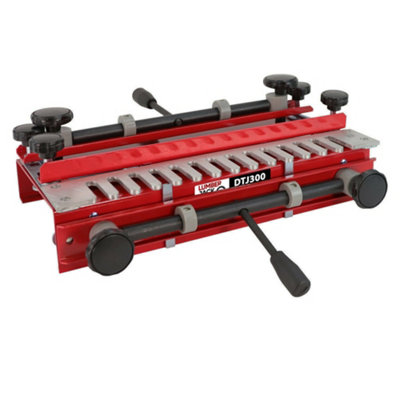 Lumberjack Tools Lumberjack 300mm Dovetail Jig Joiner With 1/2" Template For Woodworking from B&Q