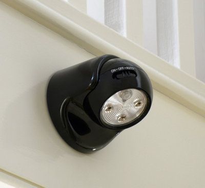 Auraglow Pir Motion Sensor Cordless Led Security LightBlack from B&Q