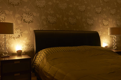 Auraglow Plugin Gu10 Spotlight Uplighter Light With Warm White Lamp from B&Q
