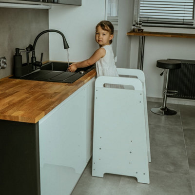 Love For Sleep Learning TowerThe Original Kitchen Helper from B&Q