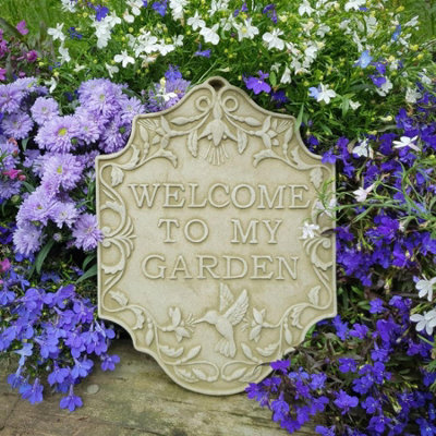 B&Q -  Beautiful Design Stone Cast  Wall Welcome Plaque
